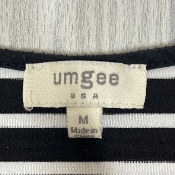 Umgee | Black And White Tie Front Lace Short Sleeve Tee Size Medium - Picture 5 of 6